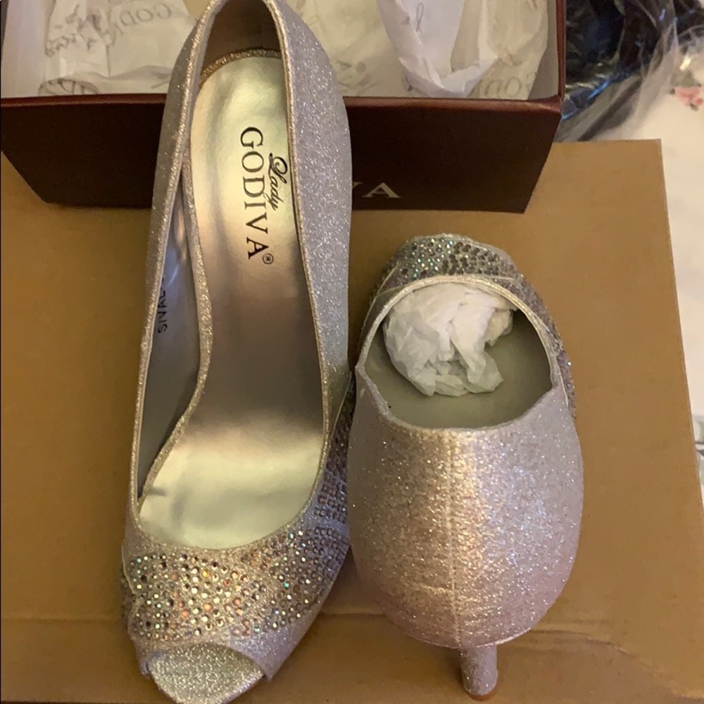 High heels - Picture 4 of 4